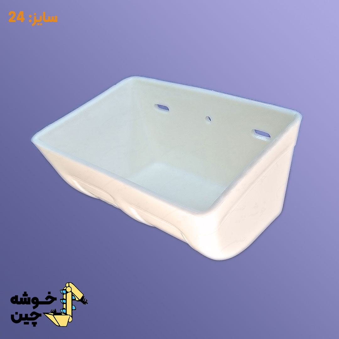 قاشقک پلاستیکی 24